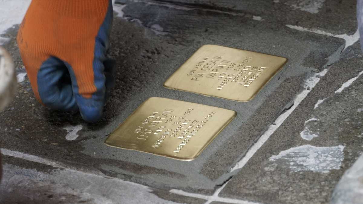 Immagine di Il divieto di assembramenti ci risparmia un po' di ipocrisia sul giorno della Memoria