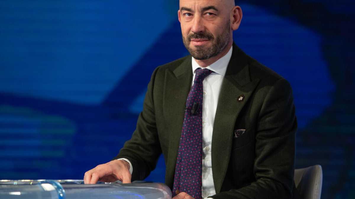 Immagine di “Cambiare approccio: la dad va limitata solo ai positivi sintomatici”. Parla Bassetti