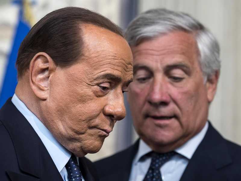 Per Berlusconi al Quirinale Mediaset non schiera le truppe