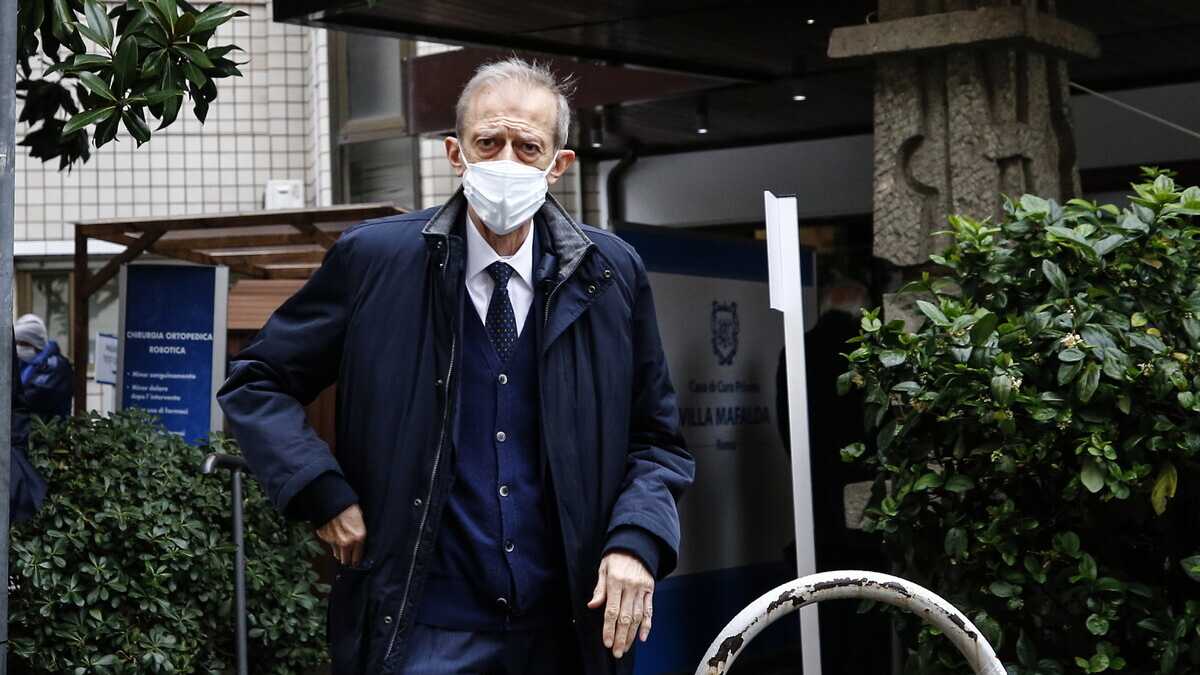 Immagine di Fassino: "Per il Colle va bene anche un presidente di destra"