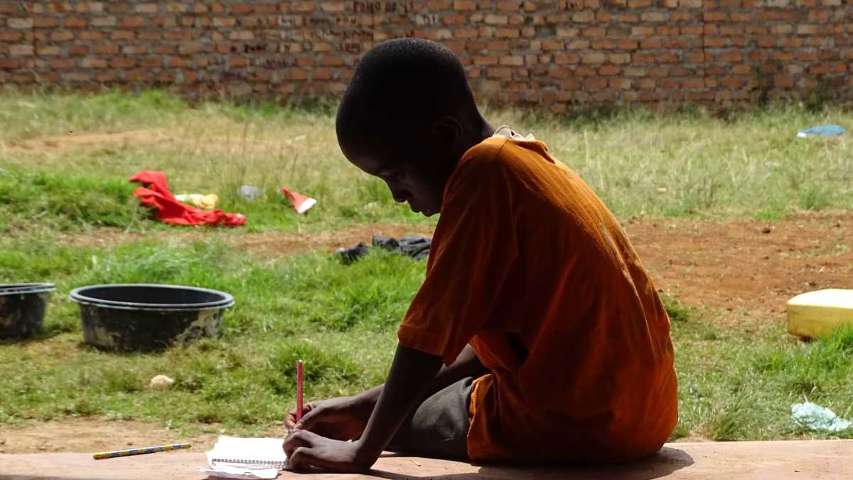 Immagine di Due anni senza scuola e ora nessuno vuole più tornarci. Il dramma dell’Uganda