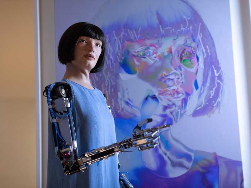 "AI-DA: il primo artista di robot al mondo" al Design Museum - Vista stampa (Foto di Tim P. Whitby/Getty Images) <br />