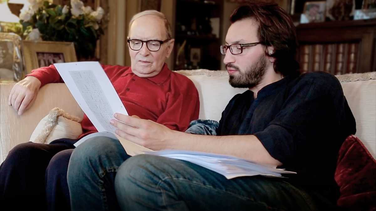 Immagine di Un maestro per amico. Le mie chiacchiere con Morricone