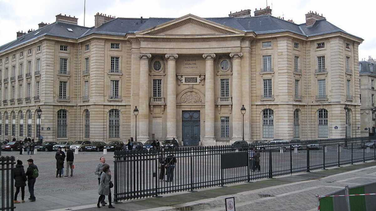 Immagine di La Sorbona apre il suo tempio alla resistenza contro la cancel culture