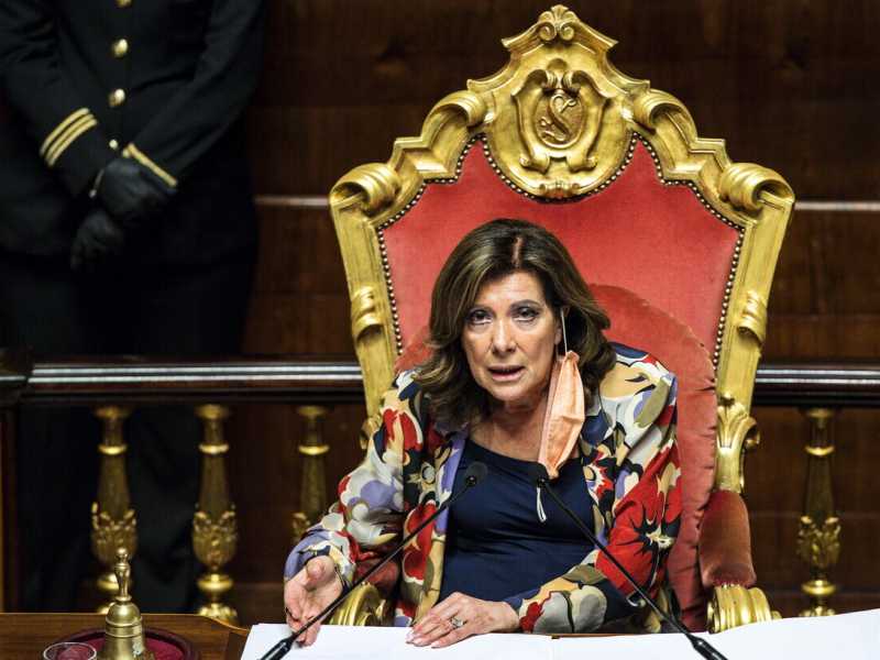 Casellati è la pistola sul tavolo di Salvini