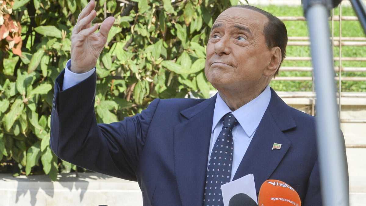 Immagine di L'inconcepibile centralità di Berlusconi