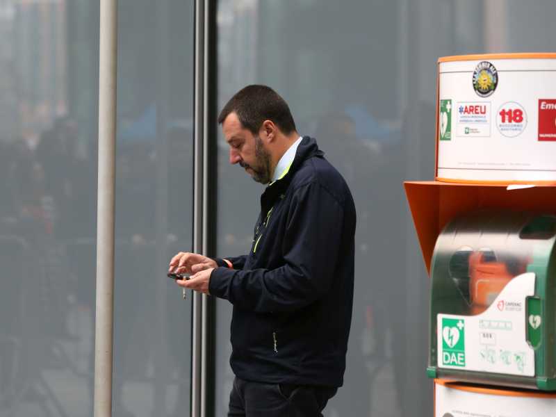 "Chiunque, ma non Draghi”. Il totonomi sui profili social della Lega