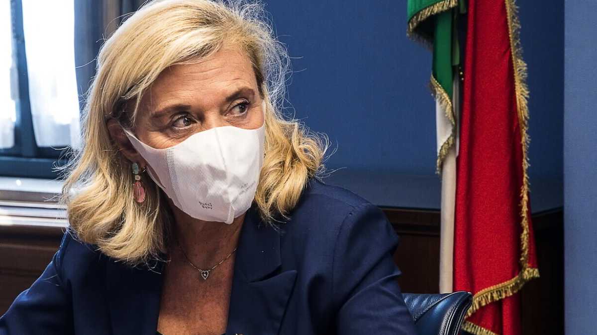 Immagine di Elisabetta Belloni è ufficialmente la seconda candidata bruciata da Salvini