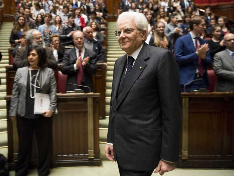 &nbsp;<span style="font-family: Arial, sans-serif; font-size: 12px;">Sergio Mattarella (foto LaPresse)</span>