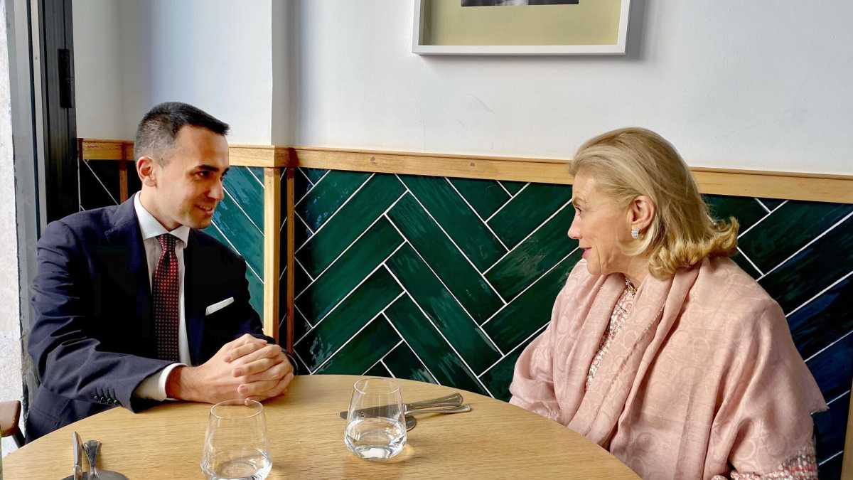 Immagine di Quirinale, pranzo Di Maio-Belloni. Il ministro stoppa i veleni sulla direttrice del Dis