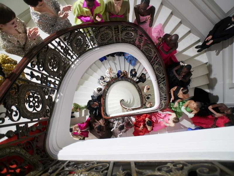 Finale della sfilata haute couture Valentino (foto courtesy Valentino) <br />