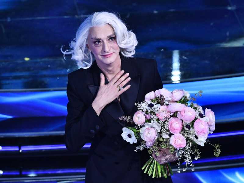 A Sanremo la valletta più brava è un uomo