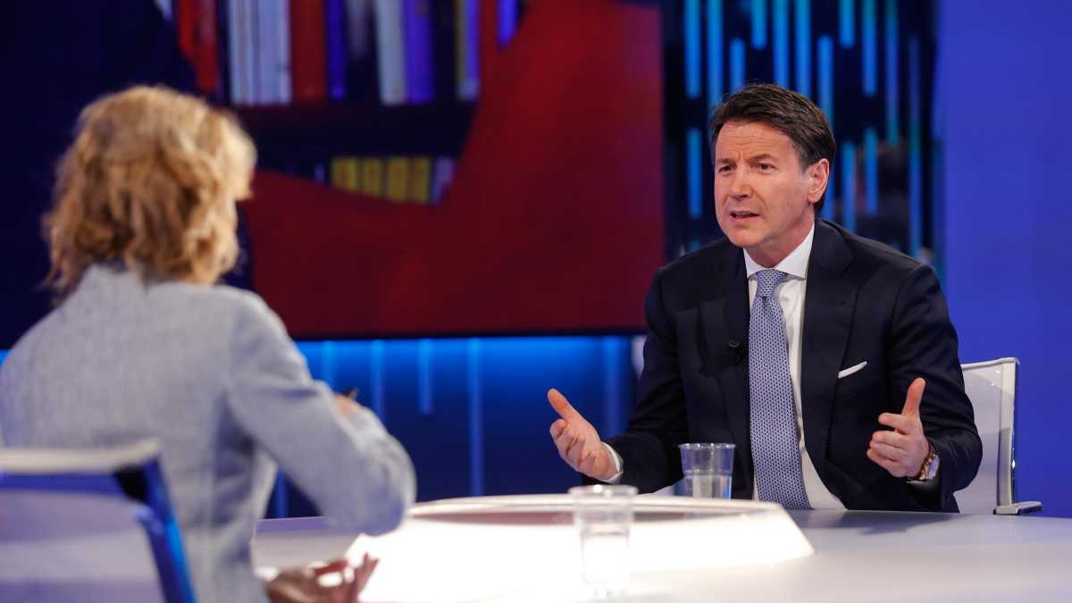 Immagine di M5s, Conte accarezza il partito personale se Grillo gli impone il direttorio