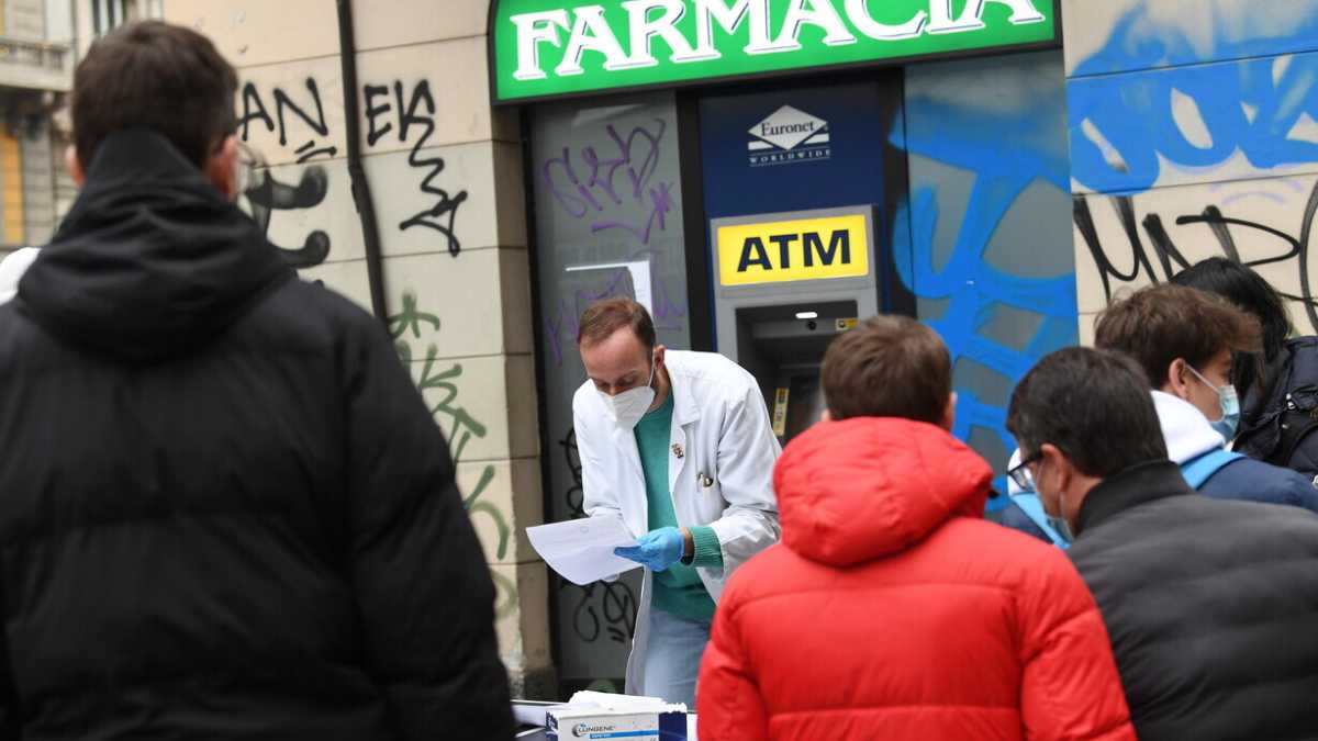 Immagine di Tamponificio da sospendere e altri no vax. Ci scrive Ronzulli