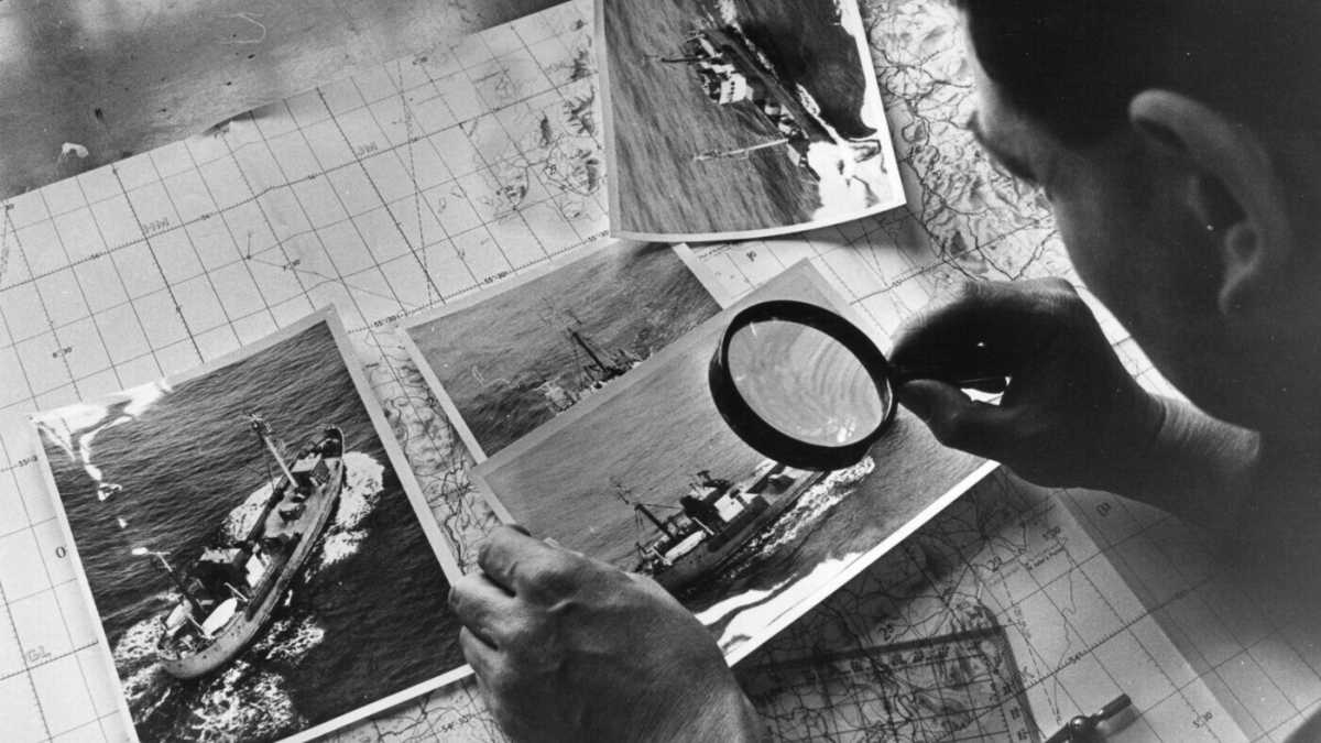 Immagine di “Tomás Nevinson”: il nuovo romanzo come una spy story