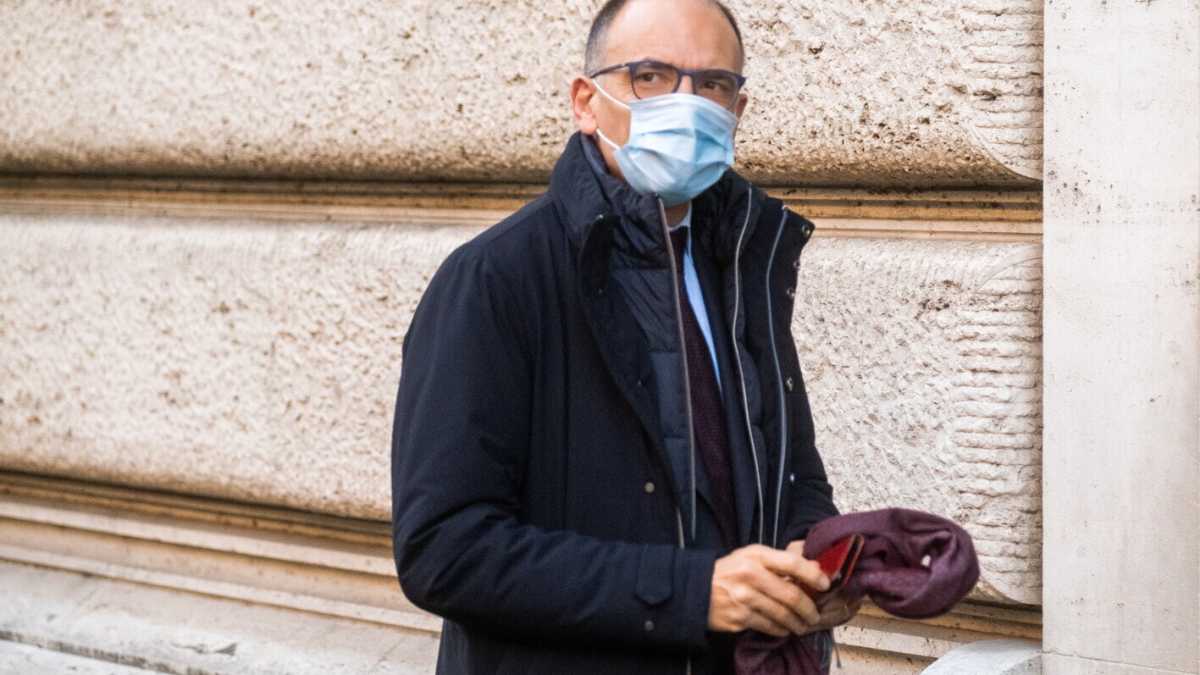 Immagine di Sul gas Letta ha cambiato posizione tre volte in due mesi