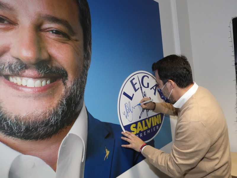 Lega, rissa fra deputati. "Sud postificio clientelare". "No, Salvini aveva un progetto"