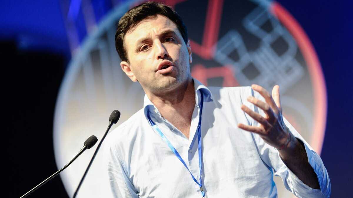 Immagine di Il vice di Decaro: “L’Anci non diventi un congresso parallelo del Pd"