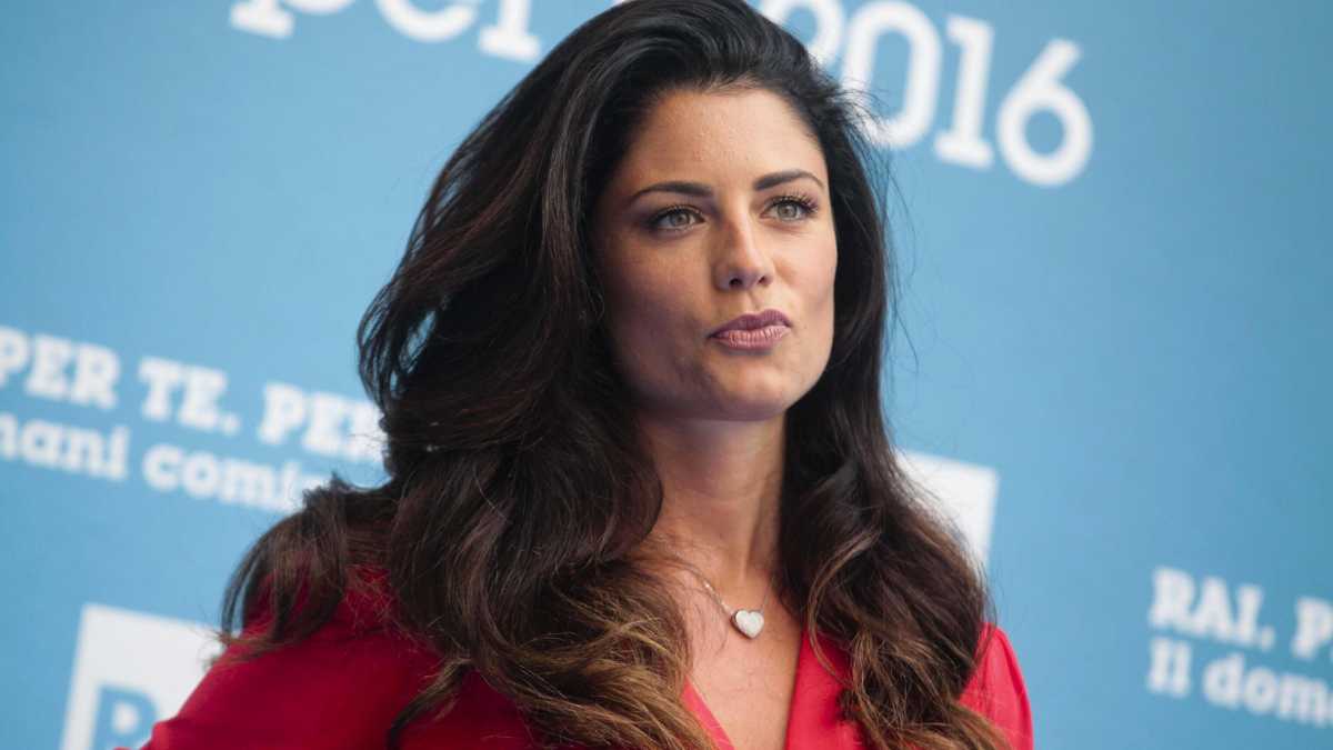 Immagine di La gara di pegni d'amore per Daniela Ferolla finisce qui