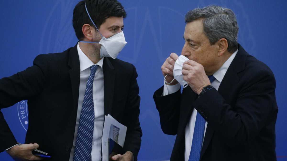 Immagine di La notte del Milleproroghe. Così la maggioranza Draghi traballa