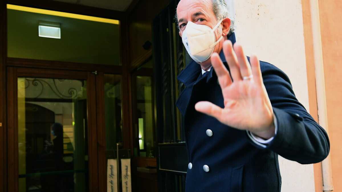 Immagine di Ora Zaia attacca Salvini: “I militanti espulsi li difendo io”