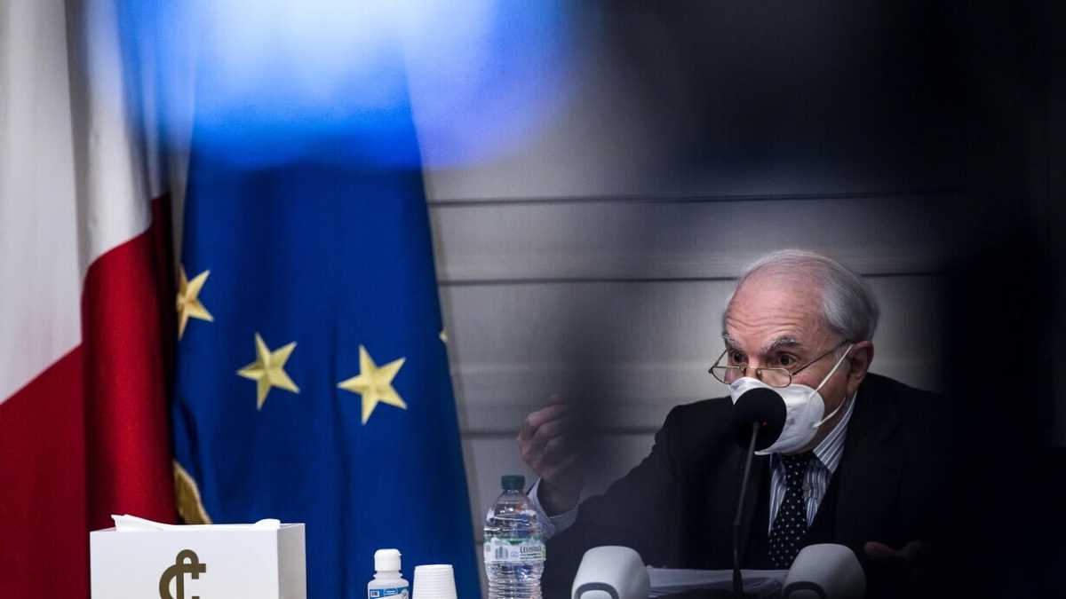 Immagine di “Le istituzioni cambiano e Amato incarna le esigenze di questi tempi”. Parla il prof. Clementi