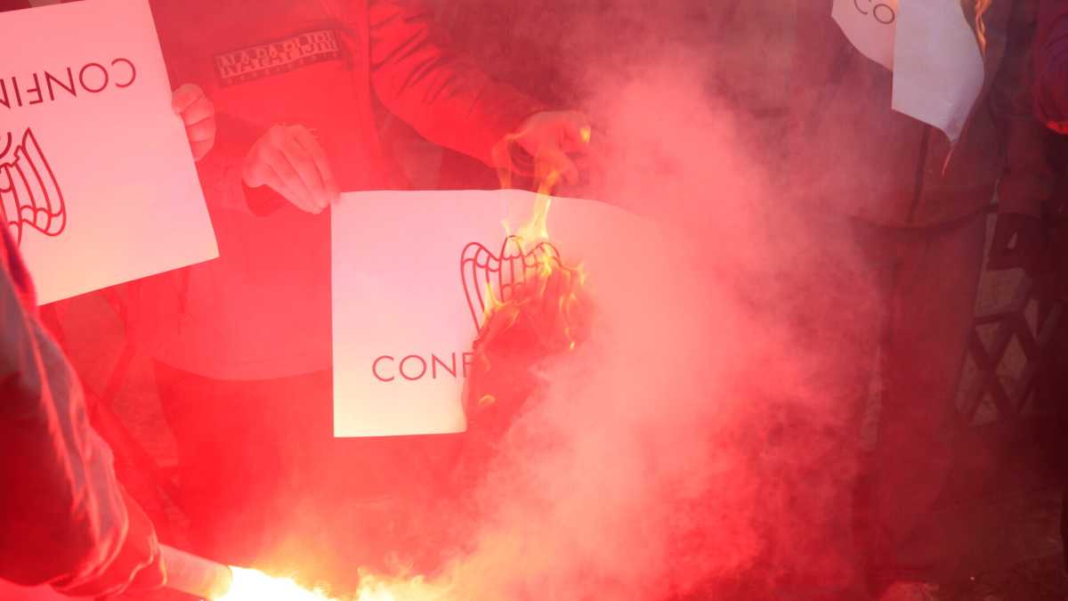 Immagine di Studenti violenti e cattivi maestri