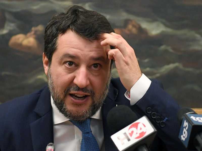 Il leader della Lega Matteo Salvini durante una conferenza stampa alla Camera a proposito dei referendum sulla giustizia, Roma, 17 febbraio 2022. ANSA/ETTORE FERRARI <br />