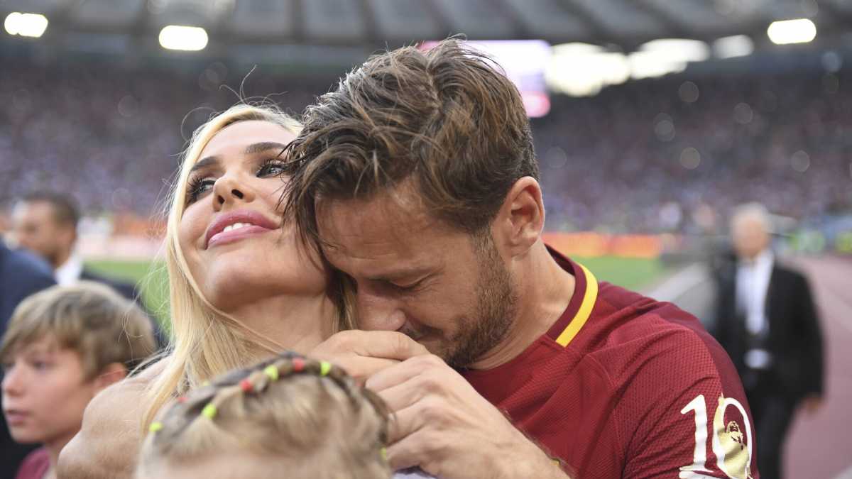 Immagine di Anche Totti e Ilary si separano. L'unica stabilità ormai ce la danno le monarchie