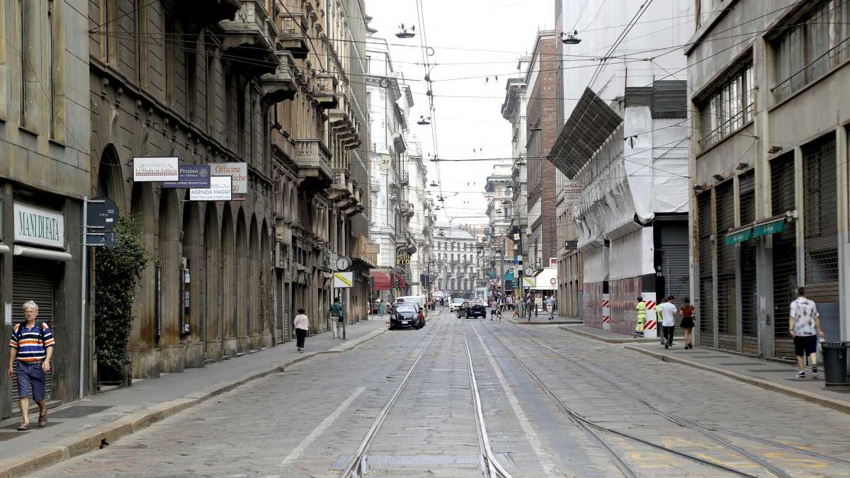 Immagine di Aria, clima e poi? A Milano il piano green è tutto fumo