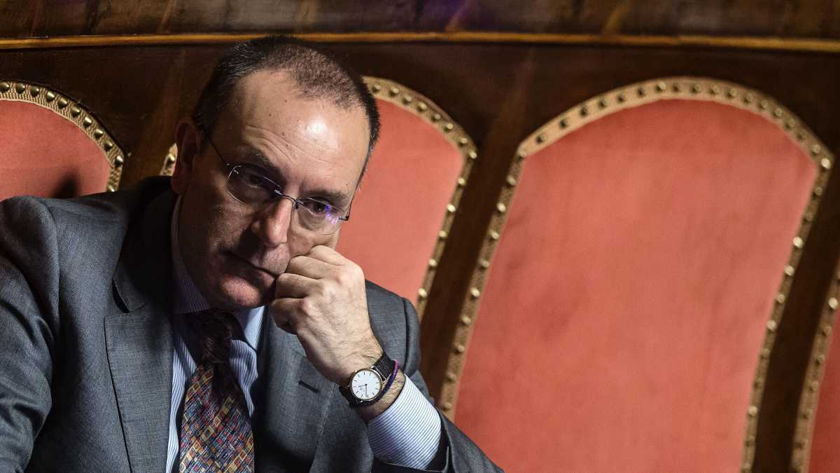 Immagine di In lode a Petrocelli, grillino filorusso