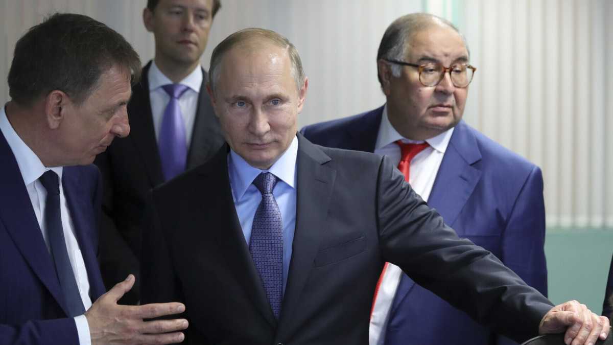 Immagine di Il rublo fuori da Mosca. Il cerchio magico di Putin è in crisi