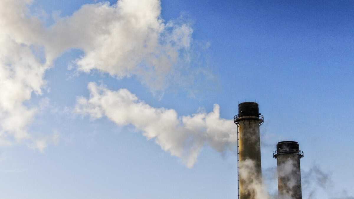 Immagine di Gli isterismi ideologici da evitare sulla rinascita energetica