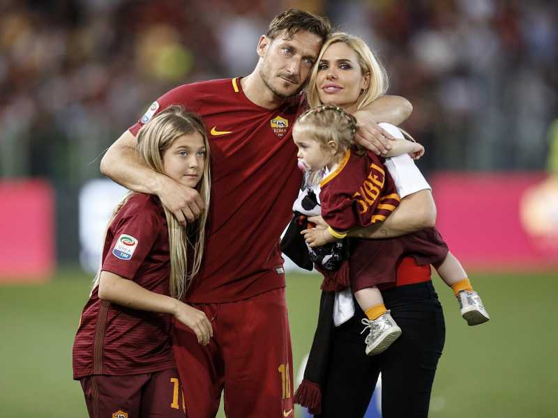 Totti e Ilary Blasi sono l’ultima soap opera italiana, che piace proprio perché reale