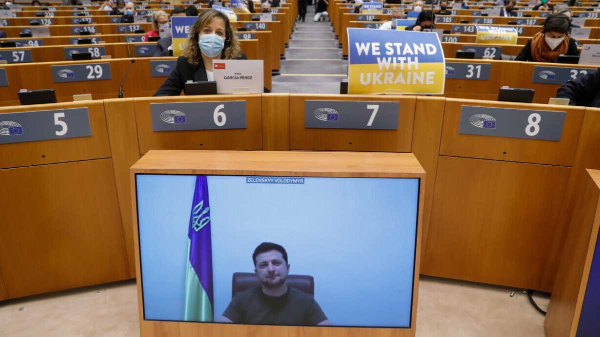 Immagine di Così un solo uomo, Zelensky, ha deviato il corso della storia