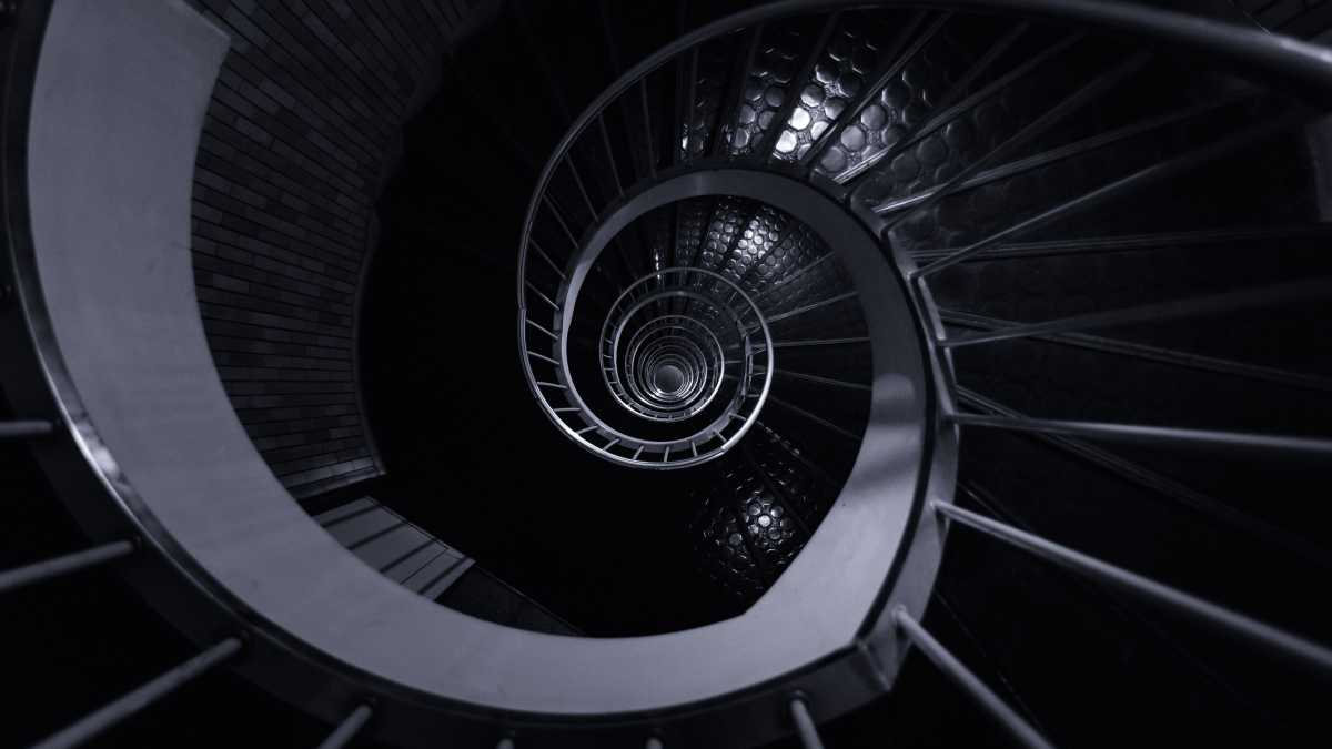 Immagine di La scala a spirale della vita, in cui nulla si recupera e nulla si perde del tutto