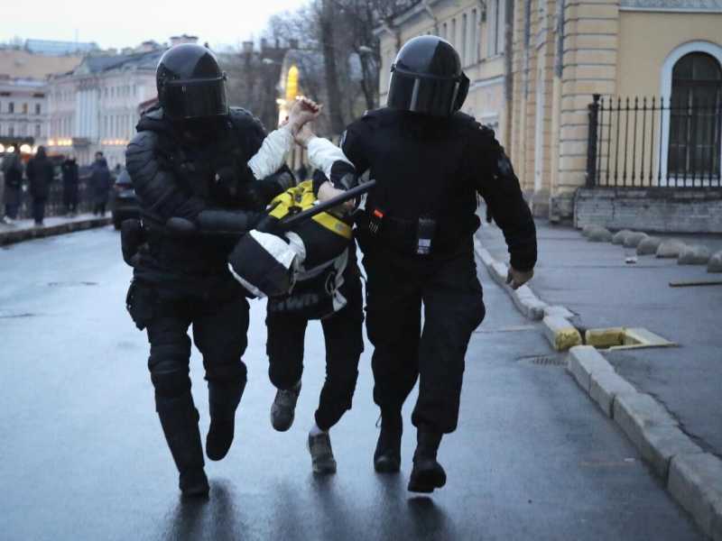 AP Photo/Dmitri Lovetsky<br />
