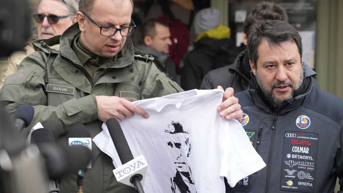 Immagine di "Ci sono situazioni in cui devi dire la verità". Chi è Wojciech Bakun, il sindaco polacco che ha contestato Salvini
