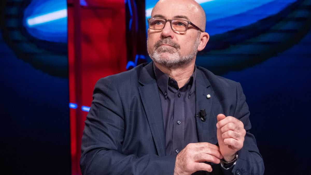 Immagine di Dalle rinnovabili al nucleare. Così Franceschini (ed Emiliano) sabotano l'agenda di Cingolani