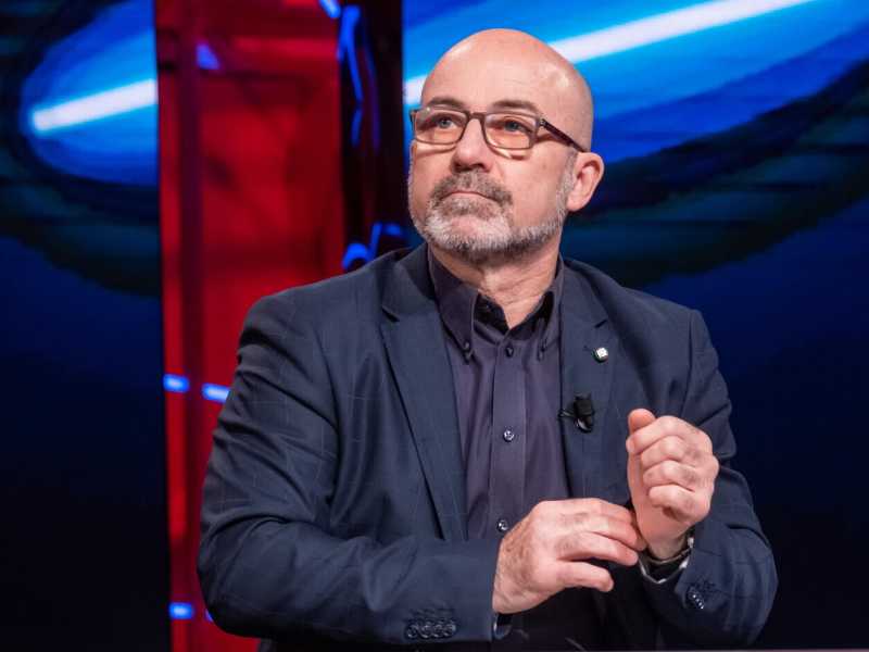 Dalle rinnovabili al nucleare. Così Franceschini (ed Emiliano) sabotano l'agenda di Cingolani