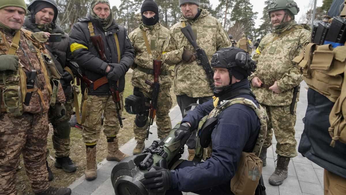 Immagine di "Per fermare Putin ci servono armi. E fermare Putin serve anche all'Ue"