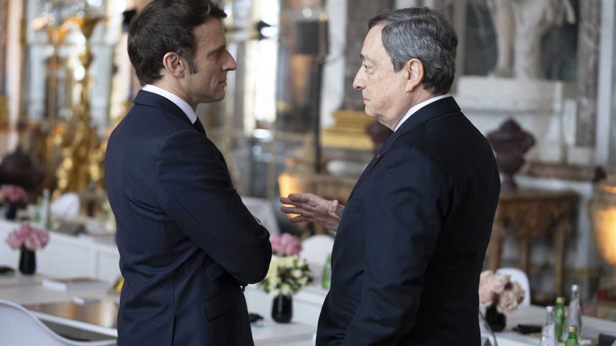 Immagine di Draghi non fa l'autarchico: "Non siamo ancora all'economia di guerra"