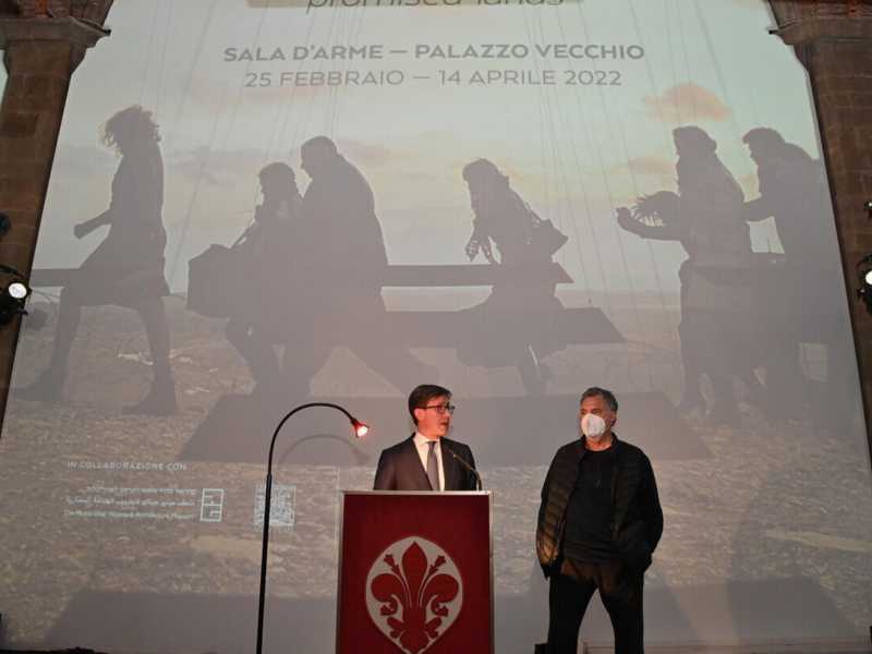 Firenze manifesta per l'Ucraina: pace senza ambiguità. Parla Nardella