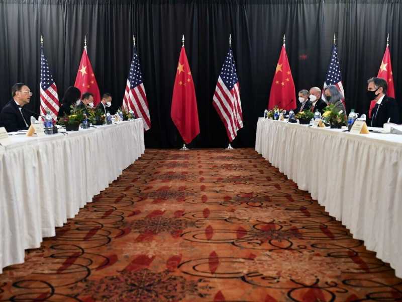 La crisi russa passa per l'Italia. America e Cina si parlano a Roma