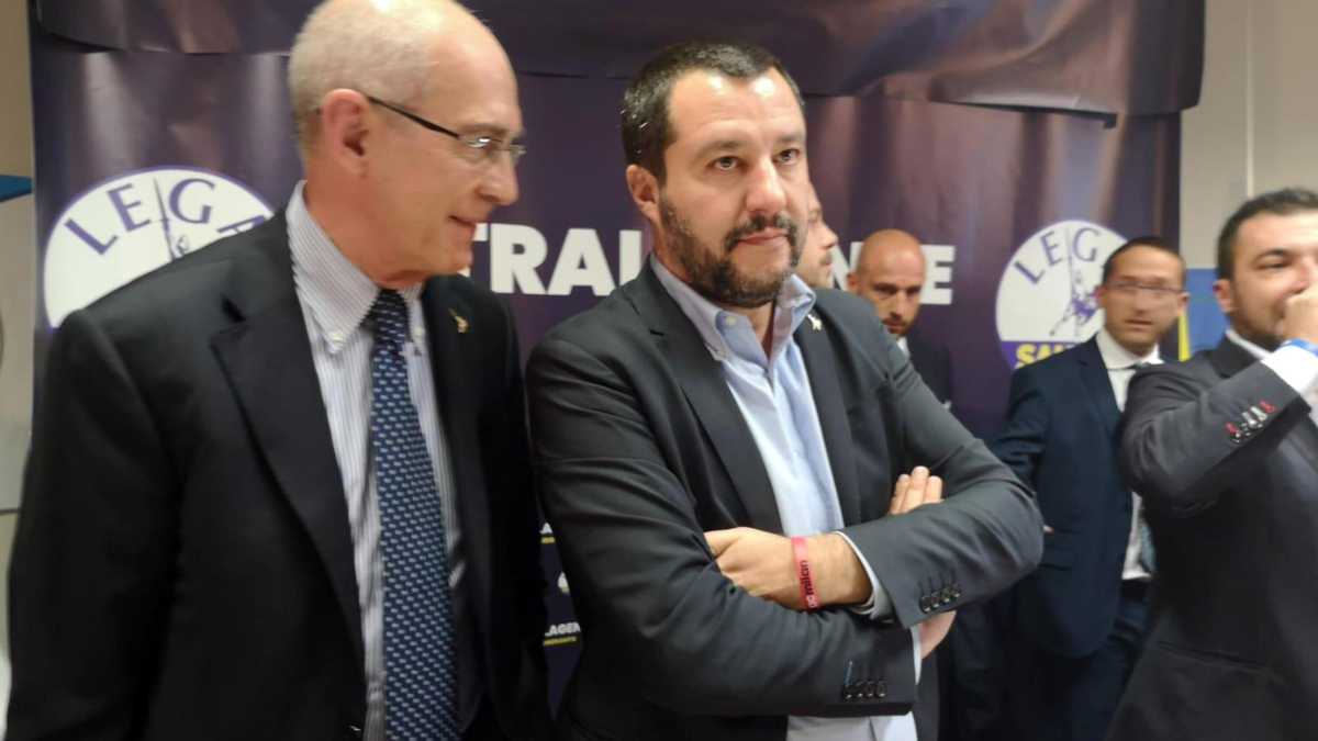 Immagine di "Sto con Putin. Il problema della guerra è Zelensky". E il deputato leghista condivide