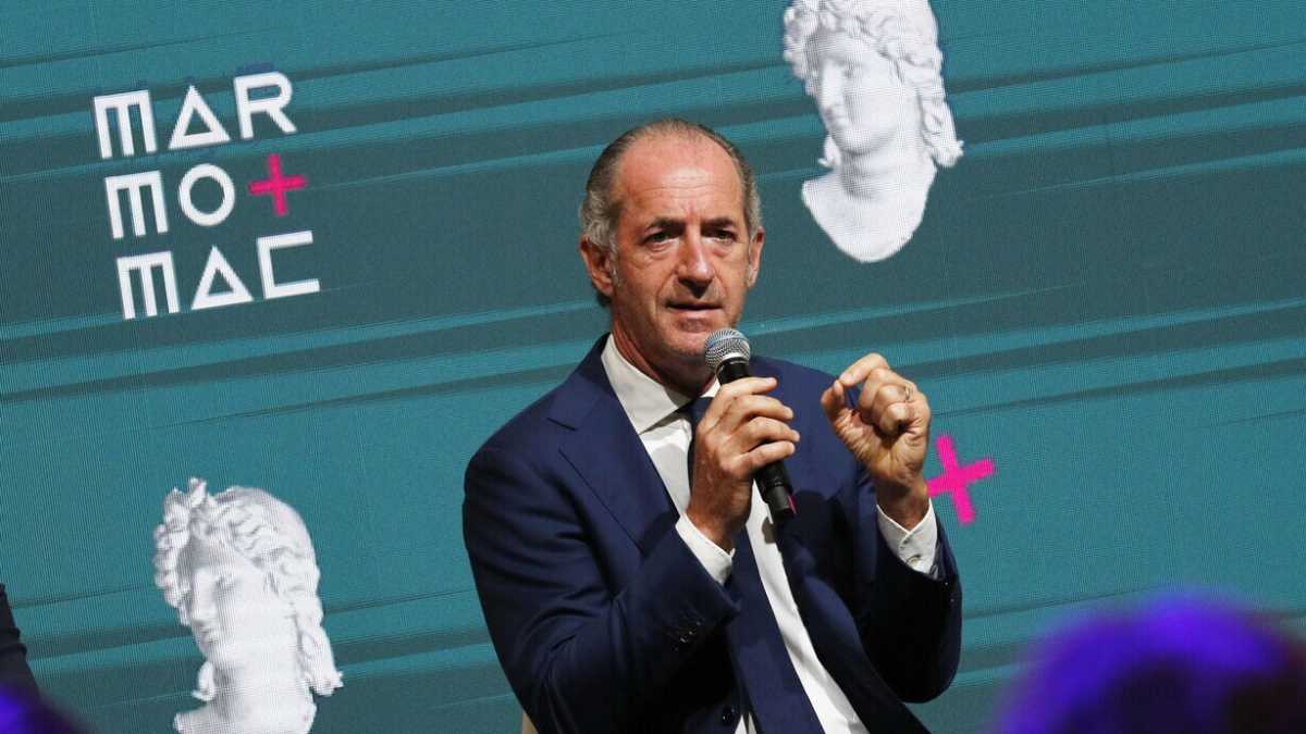 Immagine di Regioni in pressing per cambiare il Pnrr. Zaia: "Va rinegoziato"