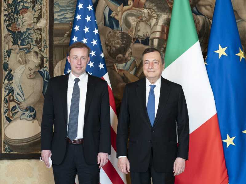 "Mister Draghi", l'Intesa tra Italia e Usa oltre all'Ucraina è anche a prova di chip