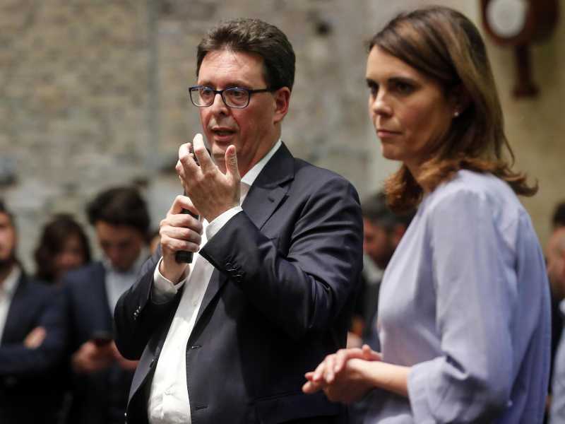 Nicola Danti, con Simona Bonafè (Ansa)