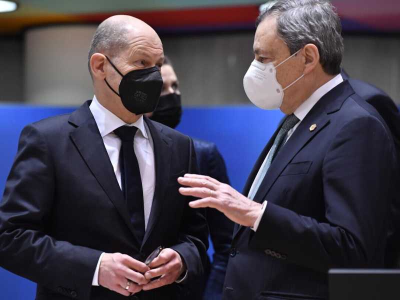 La Difesa europea passa per la convergenza del fronte Roma-Berlino