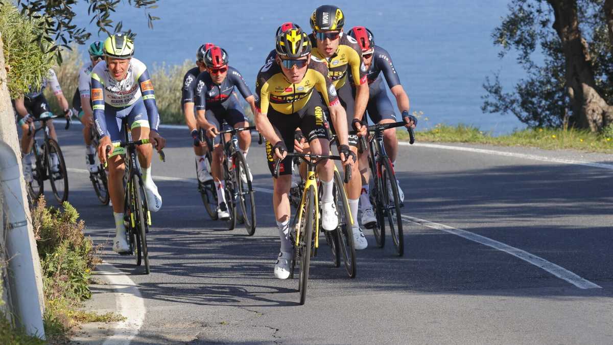 Immagine di Sfuggire alla logica alla Milano-Sanremo